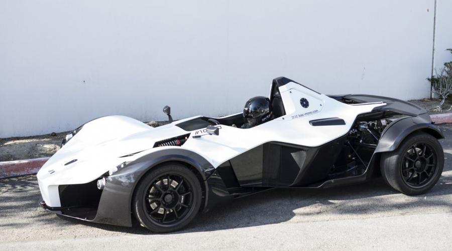  BAC Mono 2014 года  (фото 1 из 15)